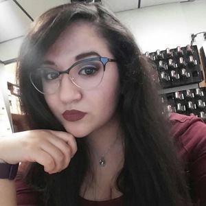 Meet your Posher, Fatima